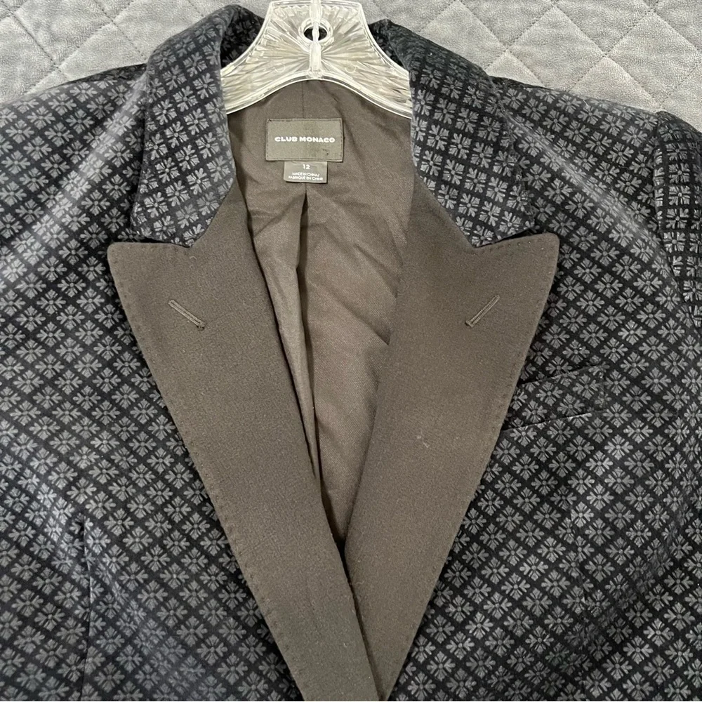 Club Monaco Velvet Blazer Women Size 12 Jacket Black Printed Coat B26